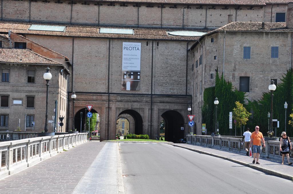 Apartment Ponte Delle Nazioni Parma Kamer foto