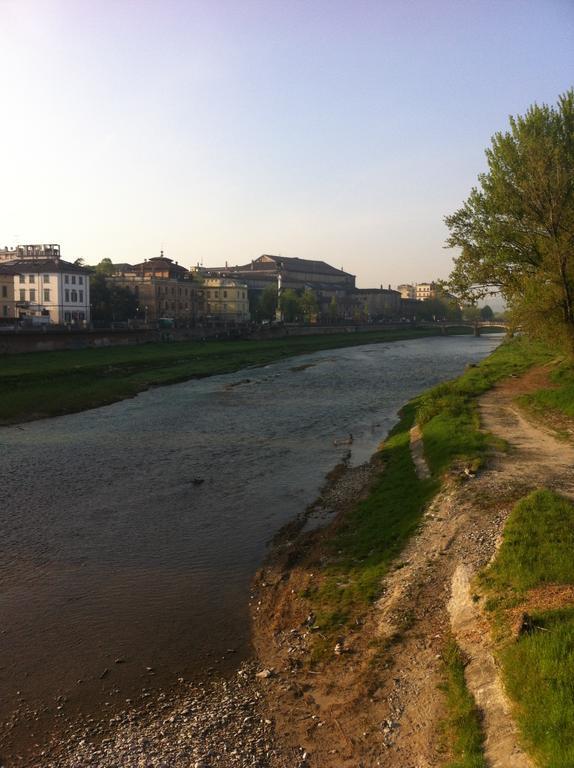 Apartment Ponte Delle Nazioni Parma Kamer foto